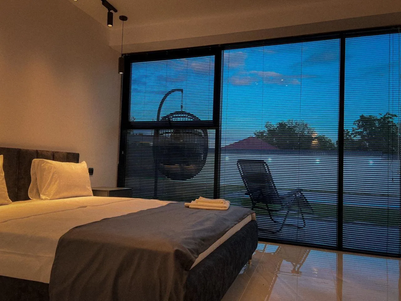 Area36 Royal Chalet – Gabala, Azerbaijan luxury villa rental - şəkil 15
