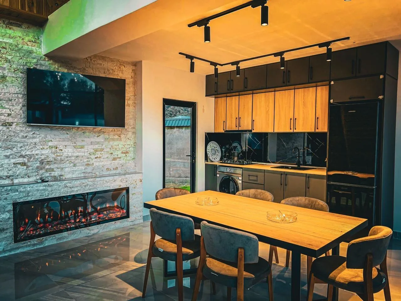 Area36 Royal Chalet – Gabala, Azerbaijan luxury villa rental - şəkil 17
