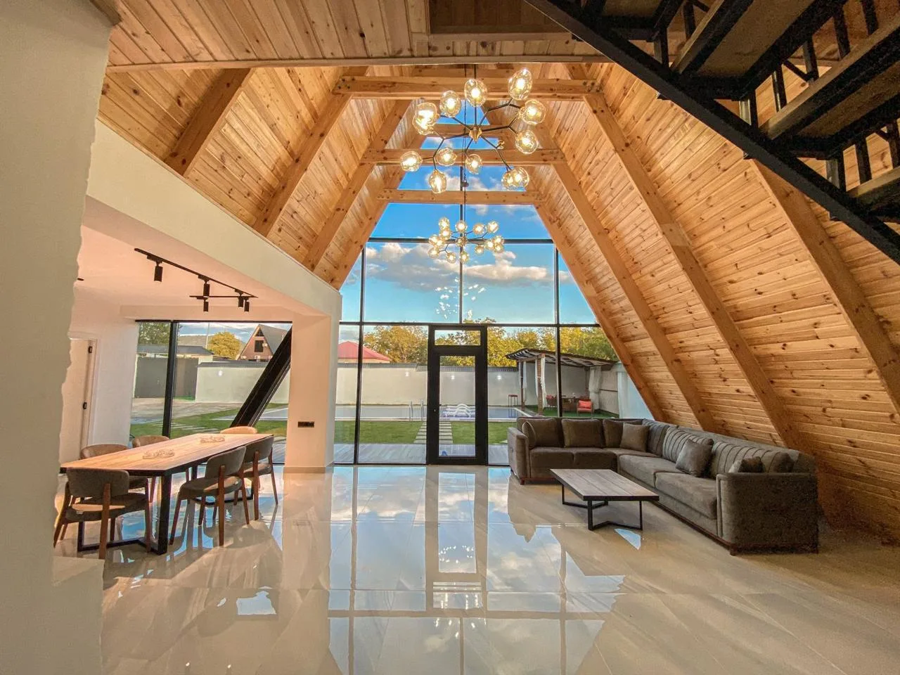 Area36 Royal Chalet – Gabala, Azerbaijan luxury villa rental - şəkil 11