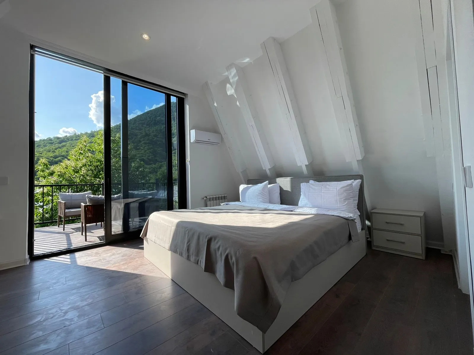 Qafqaz Falcon Chalet – Gabala, Azerbaijan luxury villa rental - şəkil 7